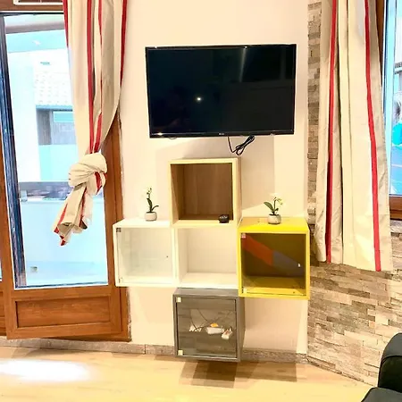 Chaleureux Au Pied Des Pistes, 4 Personnes, Wifi Appartement